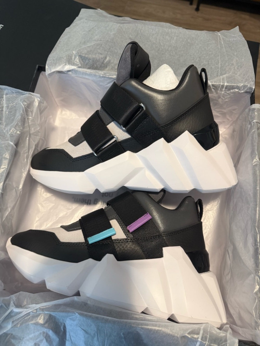 United Nude Women’s Space Kick Licorice New - Picture 3 of 7